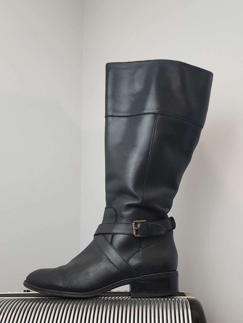 LAUREN RALPH LAUREN BLACK LEATHER KNEE HIGH RIDING BOOTS SZ 9